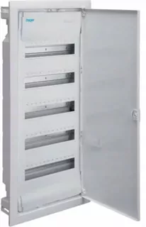 Zapustené rozvádzače 5 × 12 volt Hager VU60NE
